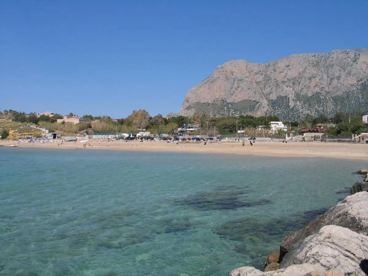 Airport Home Turei & Bringo Car Rental Cinisi Apartment